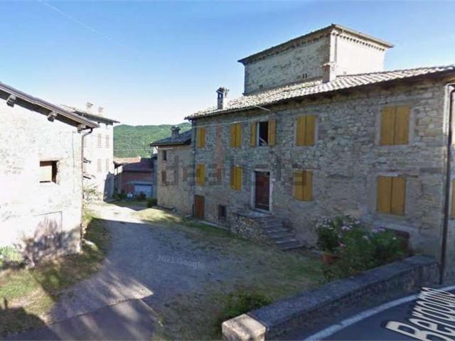 Rustico in vendita a Appennino Reggiano, Re