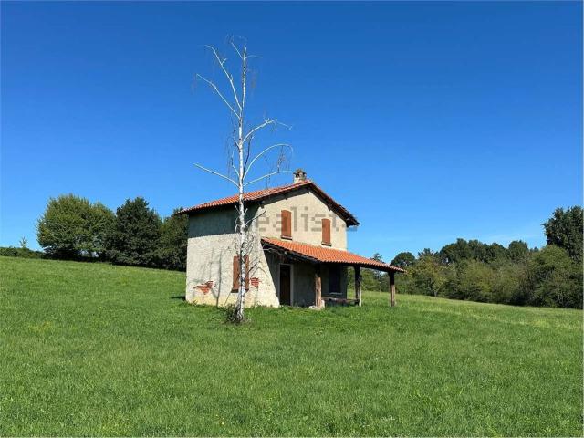 Rustico in vendita a Mezzomerico, Novara