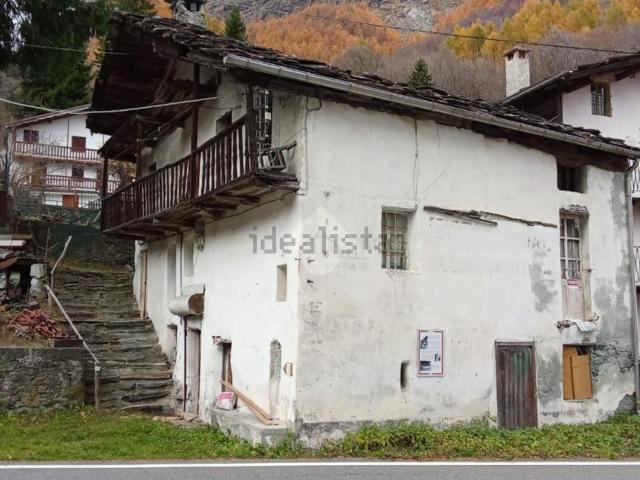 Rustico in vendita a Unione Montana di Comuni delle Valli di Lanzo, Ceronda e Casternone, Piemonte