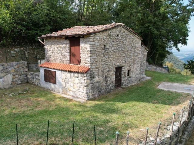 Rustico in vendita a Adrara San Rocco, Lombardia