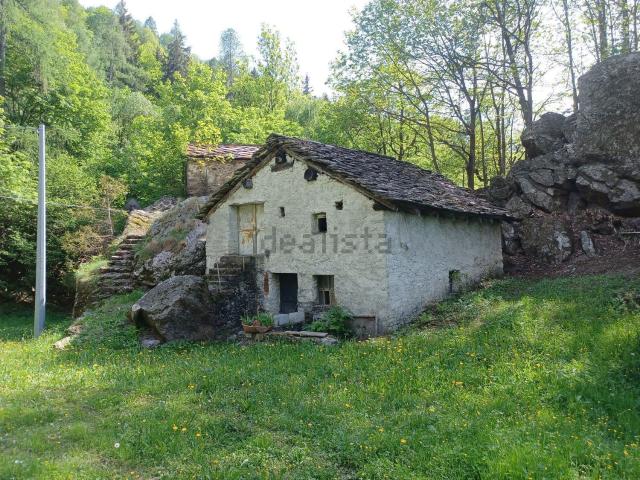 Rustico in vendita a Fontainemore, Aosta