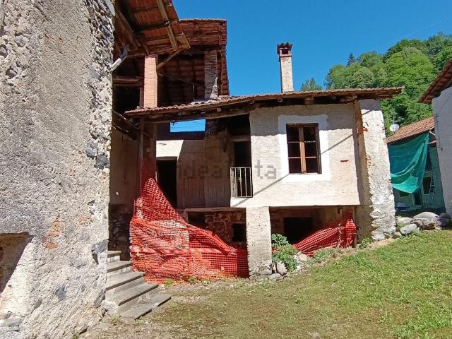 Rustico in vendita a Cellio con Breia, Piemonte