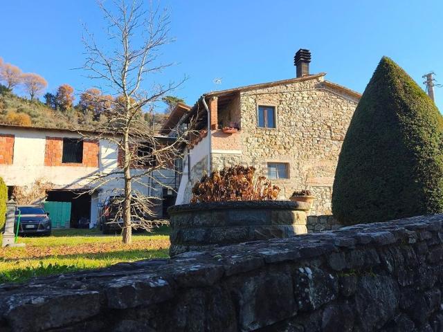 Rustico in vendita a San Polo In Chianti, Toscana