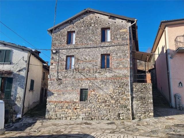 Rustico in vendita a Unione Comuni Garfagnana, Camporgiano