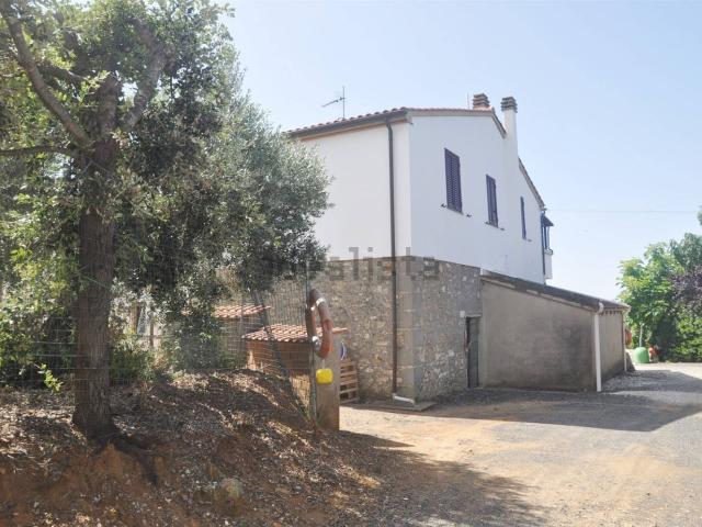 Rustico in vendita a Rosignano Marittimo, Toscana