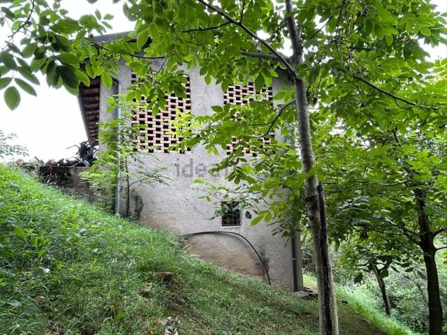Rustico in vendita a Foresto Sparso, Lombardia