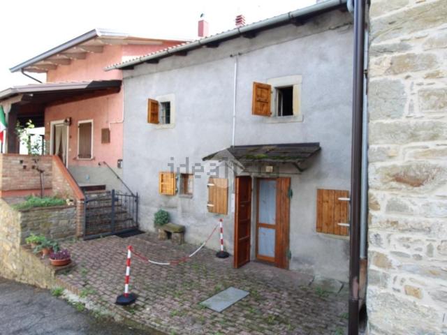 Rustico in vendita a Montebiotto, Toano