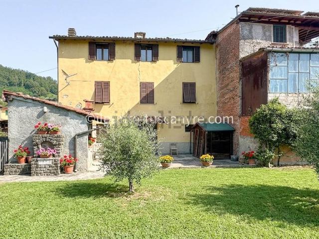 Rustico in vendita a Unione Comuni Garfagnana, Gallicano