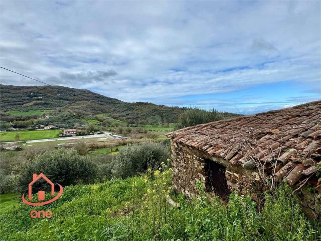 Rustico in vendita a Ogliastro Cilento, Campania