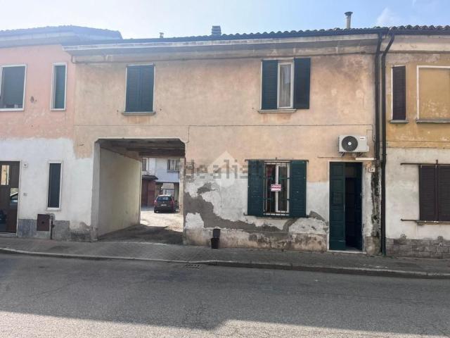 Rustico in vendita a Corteolona, Lombardia