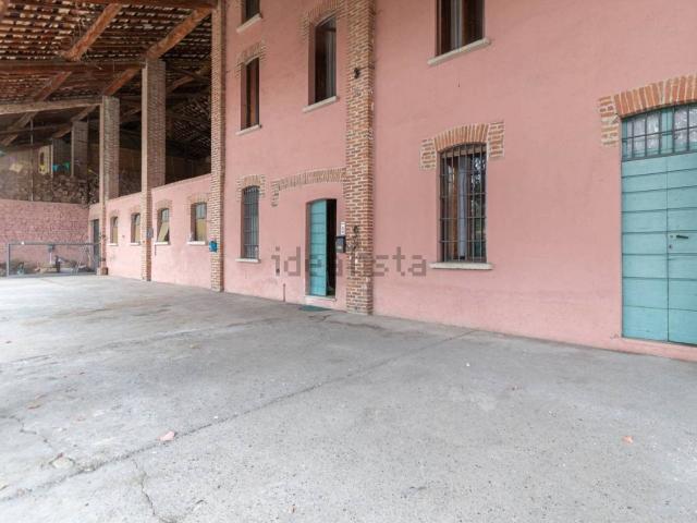 Rustico in vendita a Poncarale, Lombardia