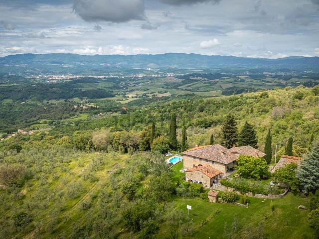 Rustico in vendita a Loro Ciuffenna, Toscana