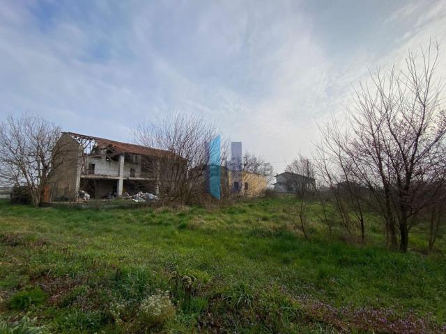 Rustico in vendita a Urago D'oglio, Lombardia