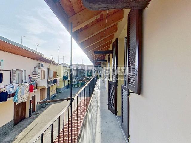 Rustico in vendita a Brugherio, Monza-brianza