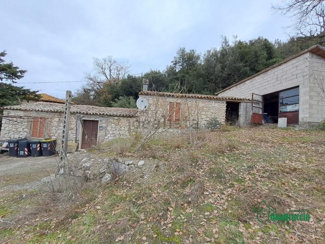 Rustico in vendita a Guardea, Umbria