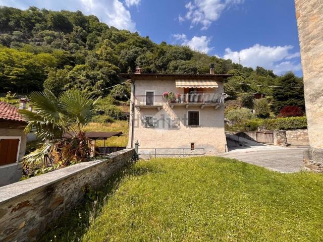 Rustico in vendita a Gravedona ed Uniti, Gravedona