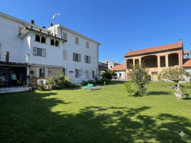 Rustico in vendita a Maranzana, Asti