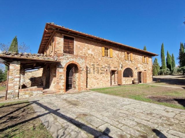 Rustico in vendita a Asciano
