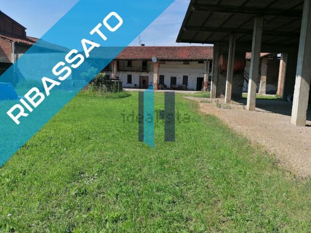 Rustico in vendita a Travagliato, Lombardia