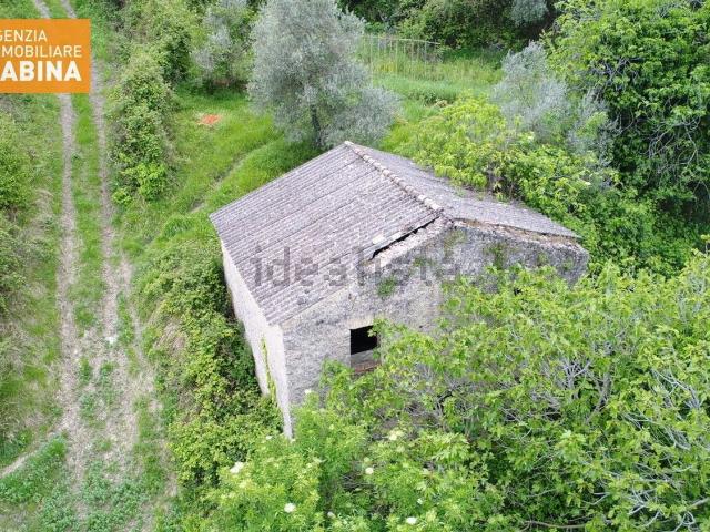 Rustico in vendita a Monte Santa Maria, Poggio Nativo