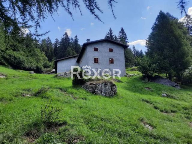 Rustico in vendita a San Domenico, Piemonte