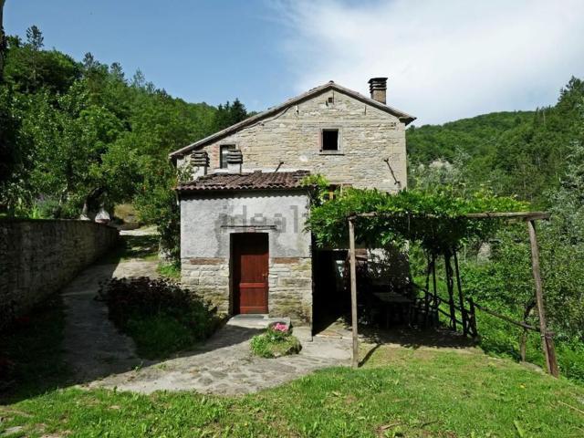 Rustico in vendita a Poggio alla Lastra, Bagno di Romagna