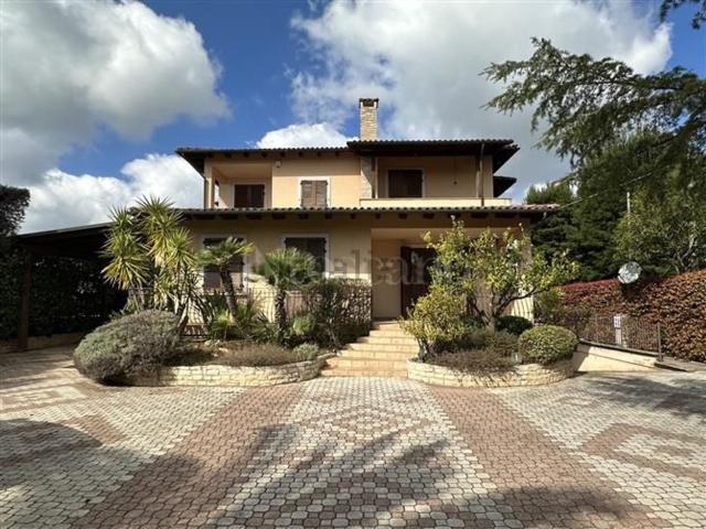 Rustico in vendita a Puglia, Bari