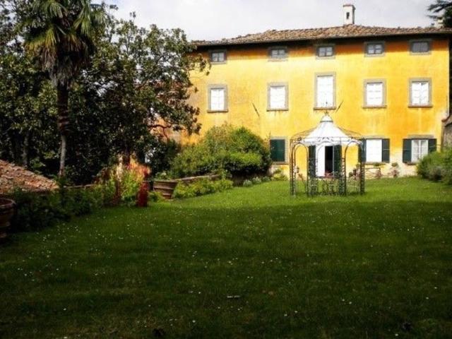 Rustico in vendita a Capannori, Toscana