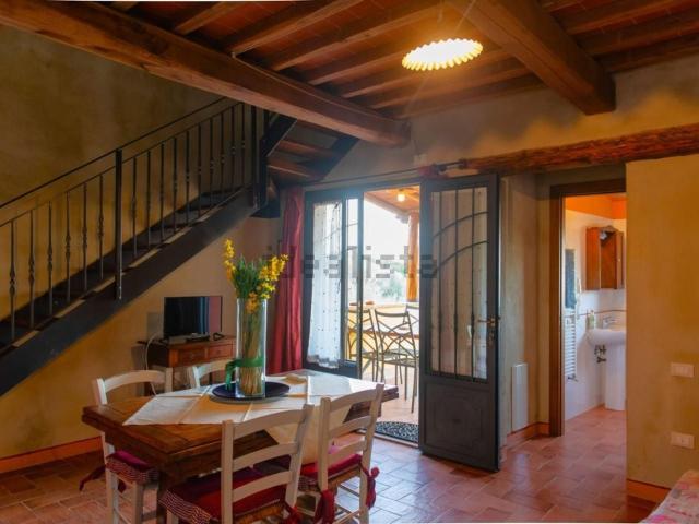 Rustico in vendita a Casciana Terme Lari, Lari