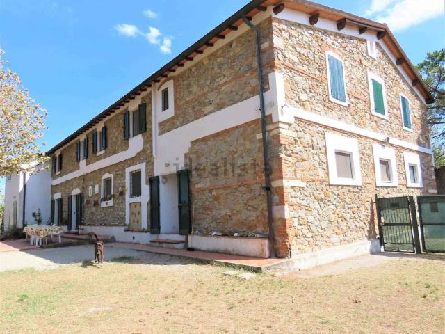 Rustico in vendita a Cafaggio, Rosignano Marittimo