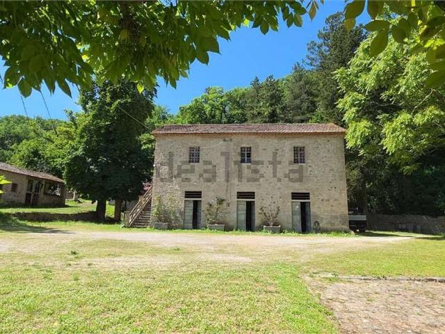 Rustico in vendita a Montecastelli, Umbertide