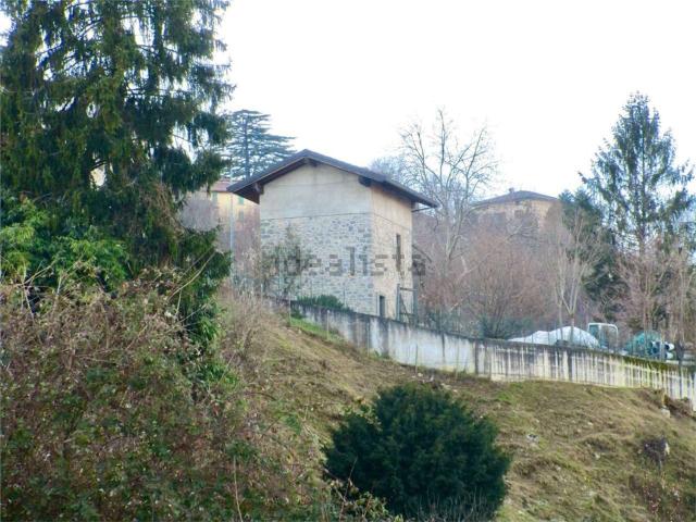 Rustico in vendita a Bedulita, Lombardia
