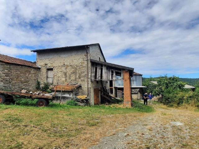 Rustico in vendita a Bettola, Reggio Emilia