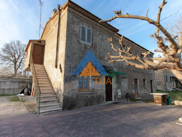 Rustico in vendita a Casali, Attigliano