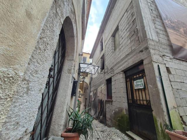 Rustico in vendita a Sora, Lazio