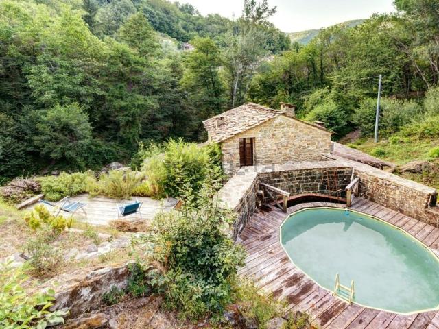 Rustico in vendita a Poppi, Toscana