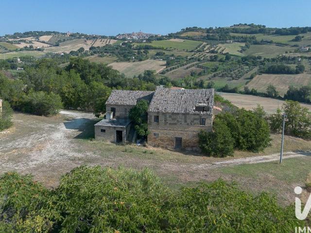 Rustico in vendita a Marche, Macerata
