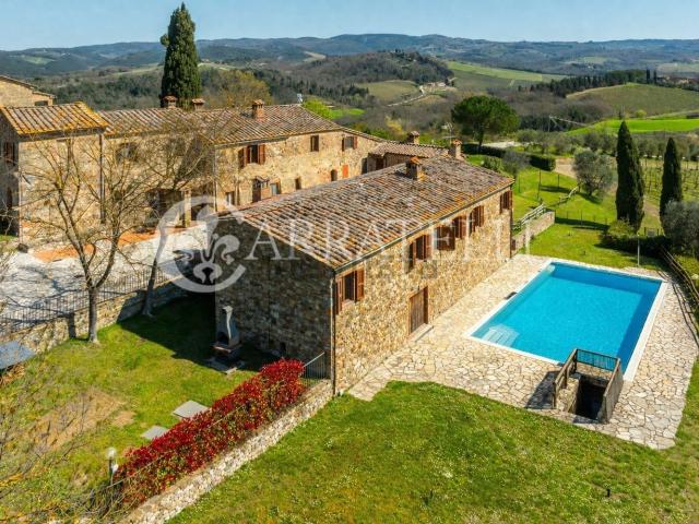 Rustico in vendita a Calcinaia, Poggibonsi