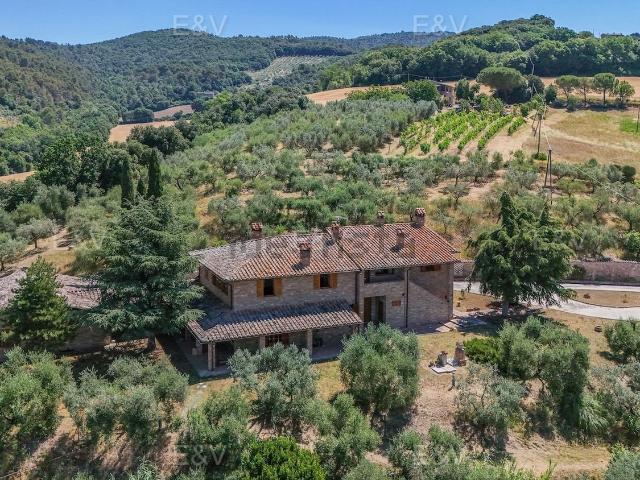 Rustico in vendita a Deruta, Umbria