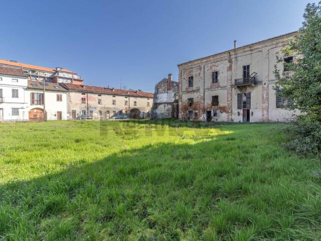 Rustico in vendita a Piemonte, Vercelli