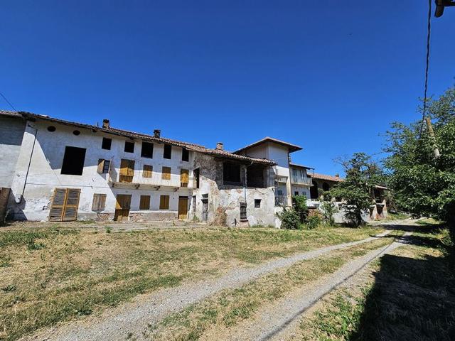 Rustico in vendita a Piemonte, Asti