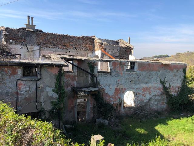 Rustico in vendita a Bassa Val Bisagno, Serra Riccò