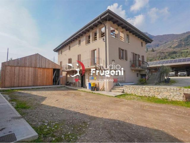 Rustico in vendita a Comunità Montana Parco Alto Garda bresciano, Toscolano Maderno