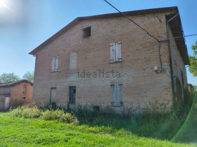 Rustico in vendita a San Faustino-Madonnina-Quattroville, Modena