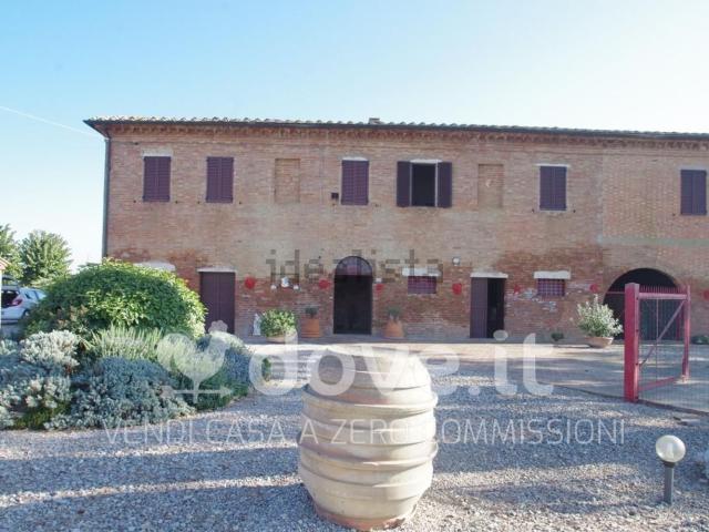 Rustico in vendita a Abbadia Di Montepulciano, Toscana