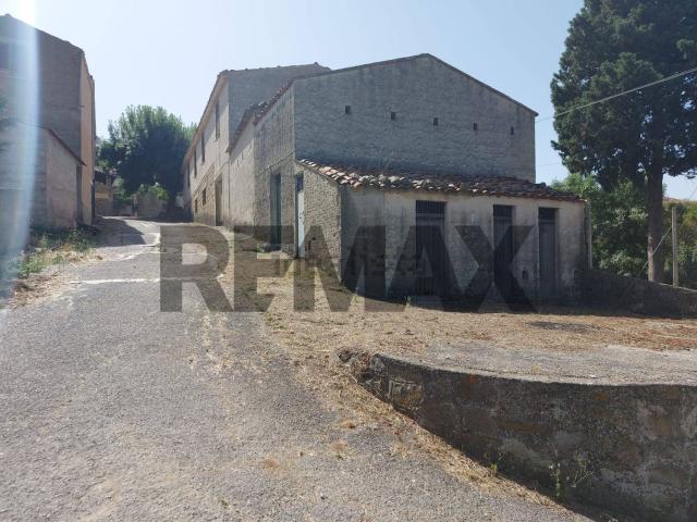 Rustico in vendita a San Mauro Castelverde, Sicilia