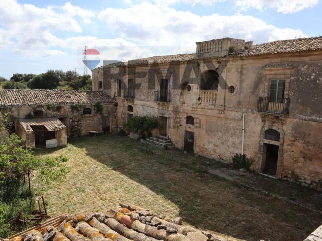 Rustico in vendita a Ragusa, Sicilia