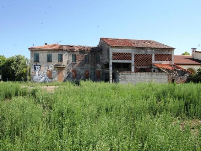 Rustico in vendita a Caselle, Selvazzano Dentro