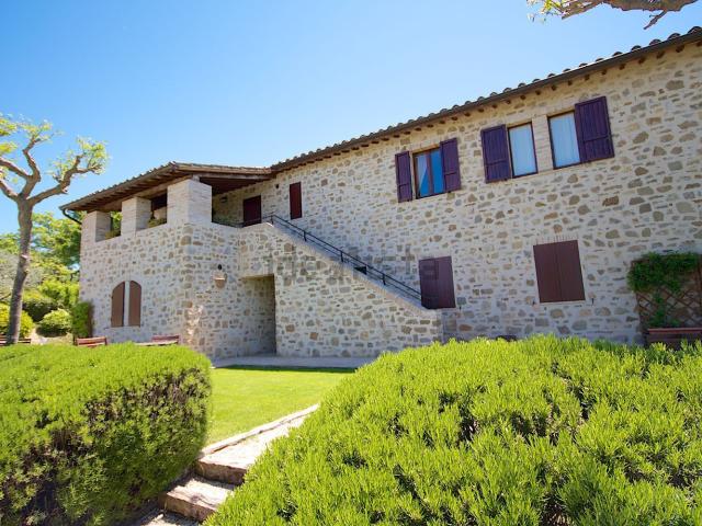 Rustico in vendita a Assisi, Umbria