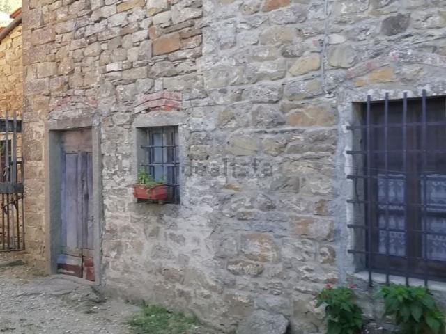Rustico in vendita a Pratovecchio Stia, Stia